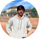 Théo DECAILLON Moniteur de tennis diplômé Responsable de l'Ecole de Tennis